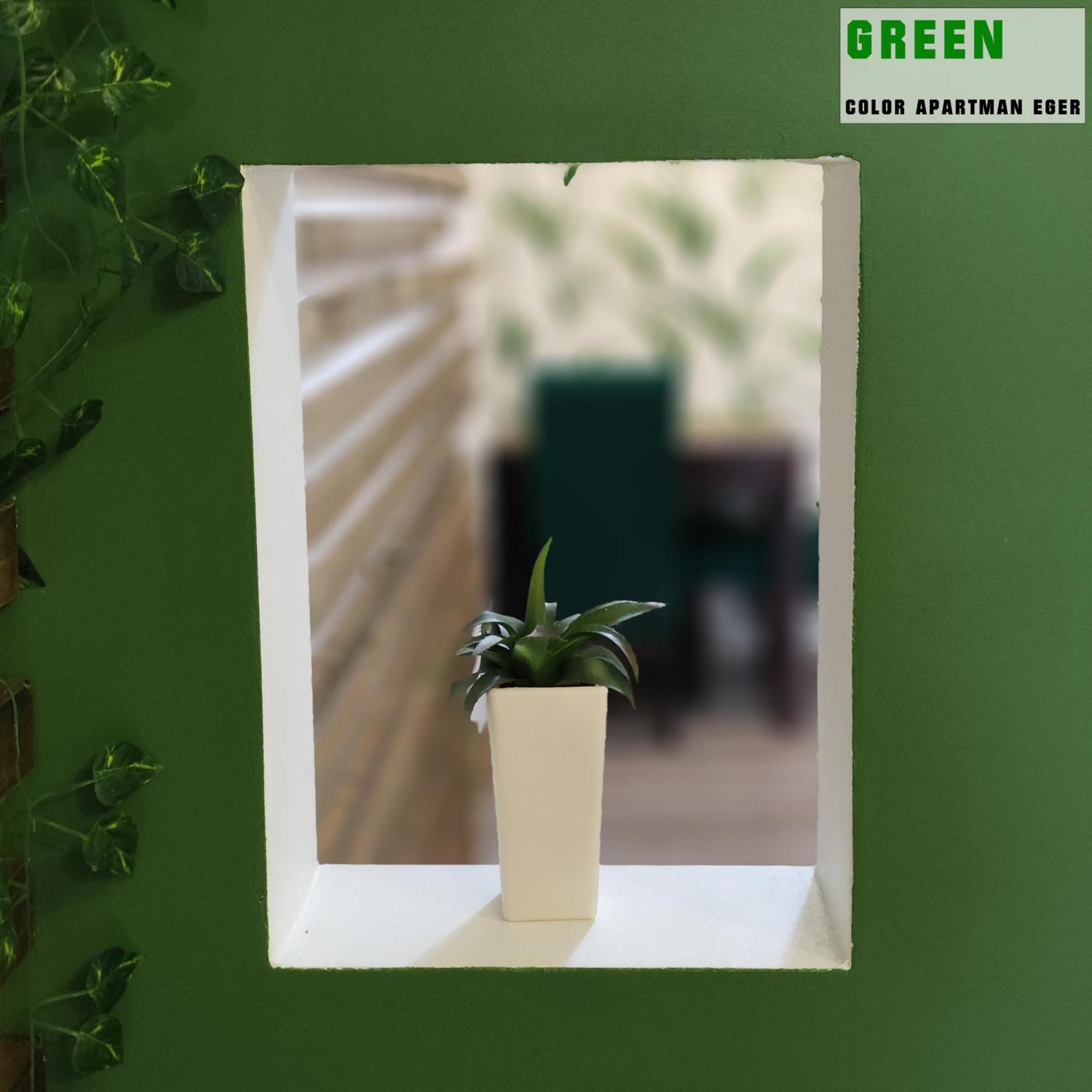 Color Apartmanok Eger Bagian luar foto