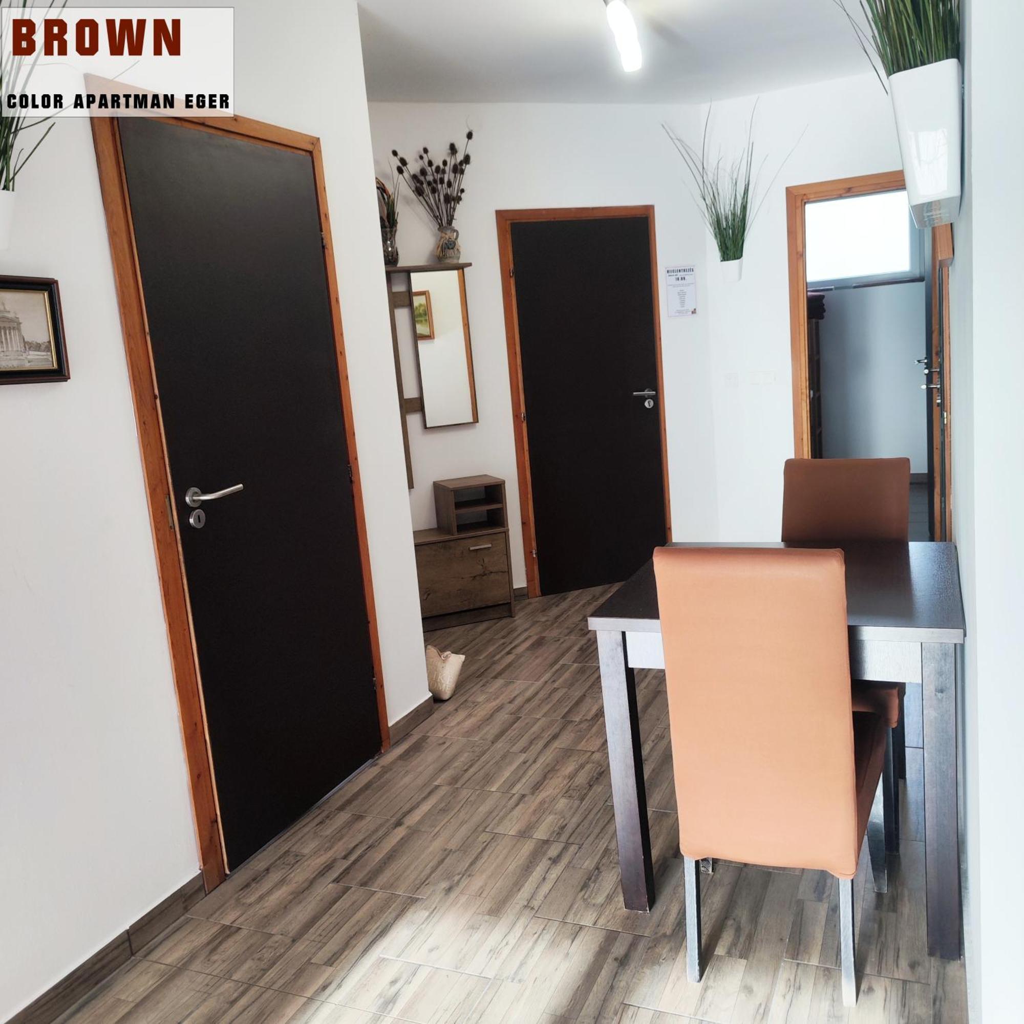 Color Apartmanok Eger Bagian luar foto